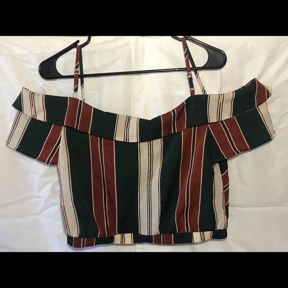 Off the shoulders crop top - Picture 4 of 5